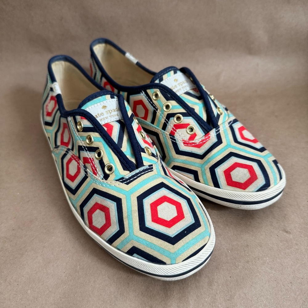 Keds x Kate Spade New York geometric patterned slip on sneakers. Size 7